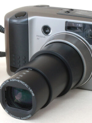 Minolta Riva Zoom 140 EX*
